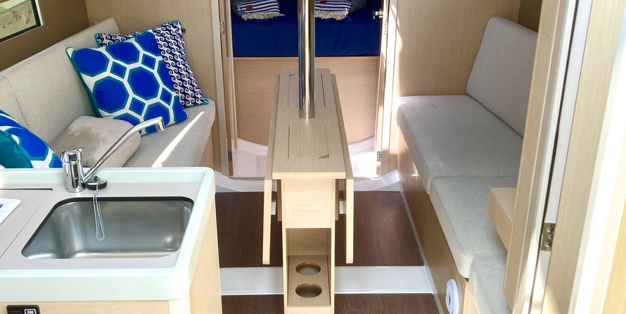 Beneteau Oceanis 30.1
