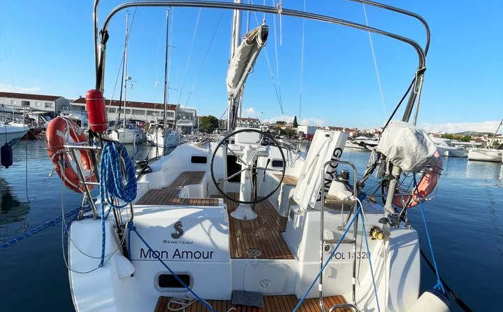 Beneteau Oceanis 34
