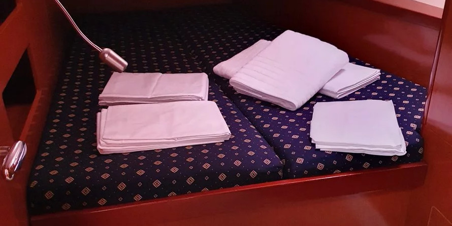 Beneteau Oceanis 50 Family