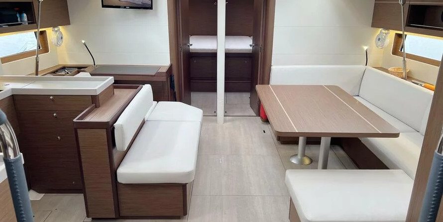 Oceanis 51.1- 5/3
