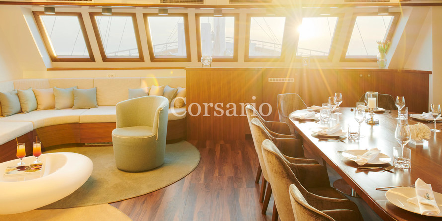 Luxury Sailing Yacht Corsario