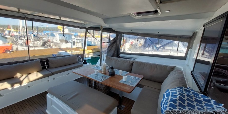 Fountaine Pajot Saona 47