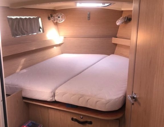 Beneteau Oceanis 41.1