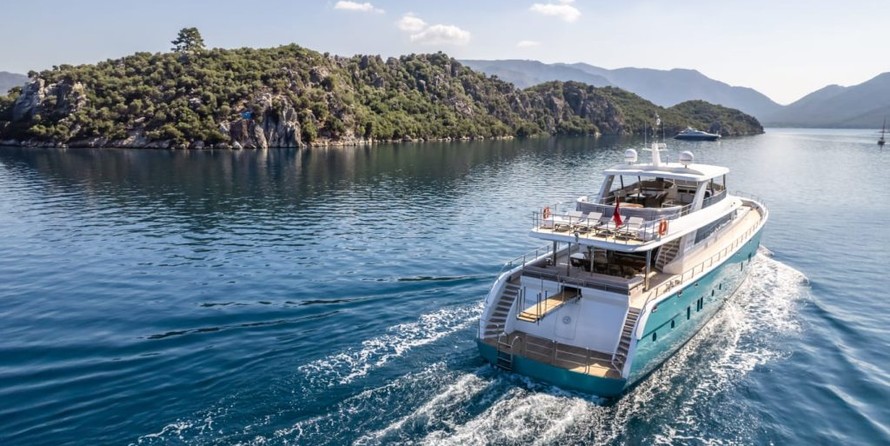 Motoryacht Deepwater