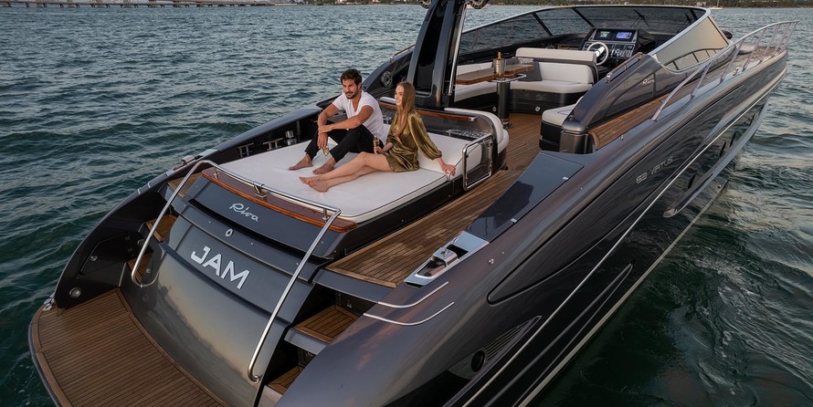 Riva 63 Virtus