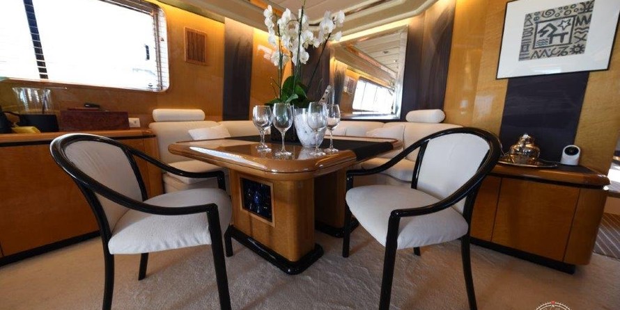 Versilcraft Phantom 80