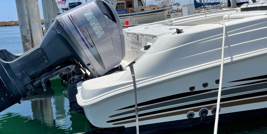 Wellcraft 35 Scarab Center Console