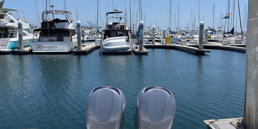 Wellcraft 35 Scarab Center Console