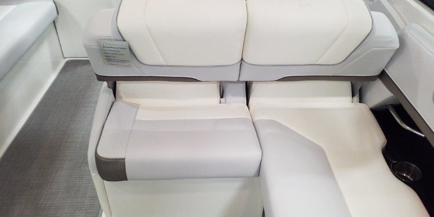 Formula 310 Bowrider