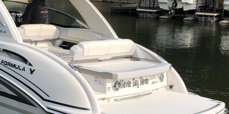 Formula 310 Bowrider