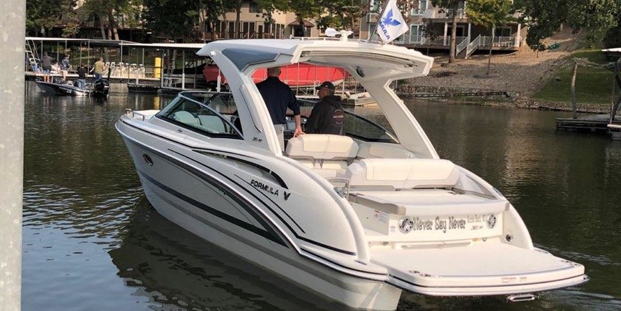 Formula 310 Bowrider