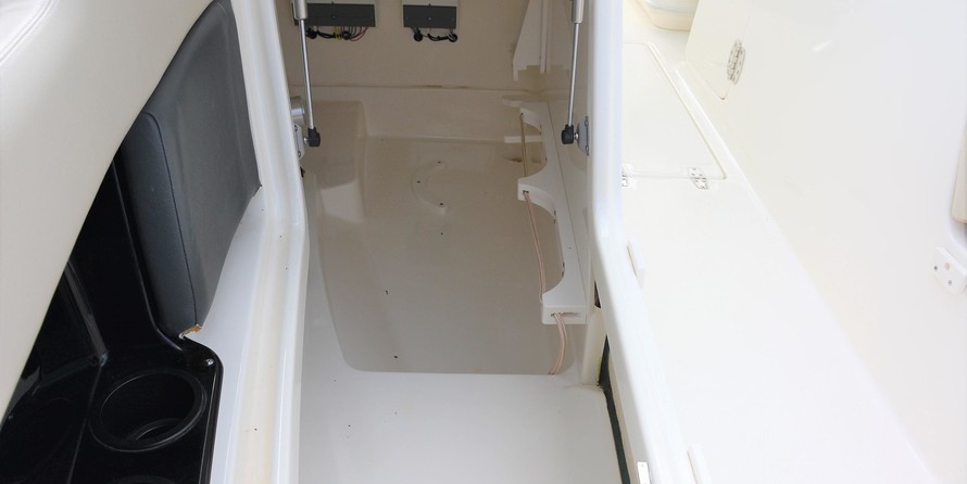 Boston Whaler 270 Vantage