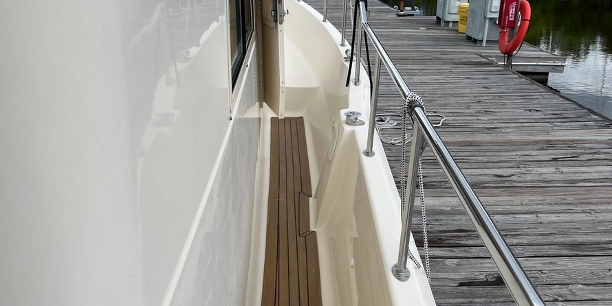 Beneteau Swift Trawler 34