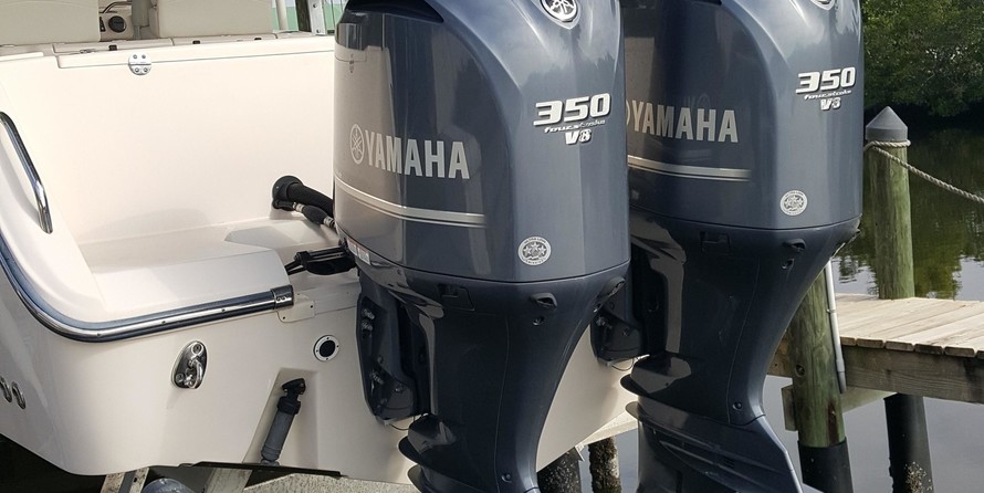 Grady-White Canyon 306