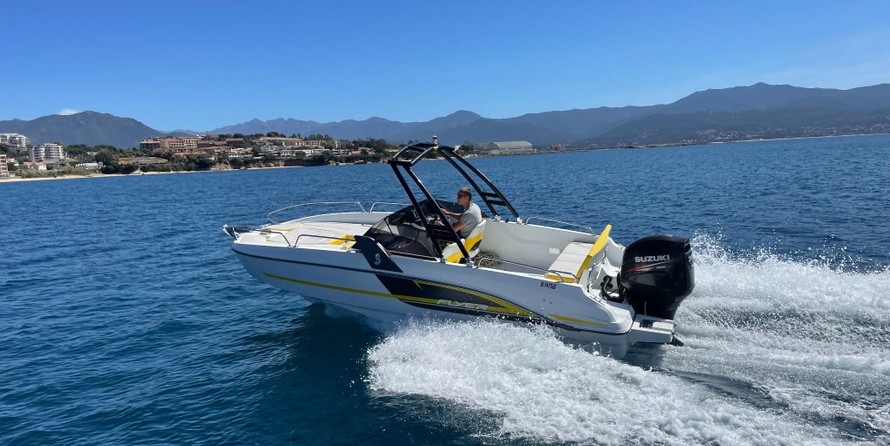 Beneteau Flyer 650 Open