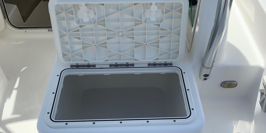 Century 2300 Walk-Around