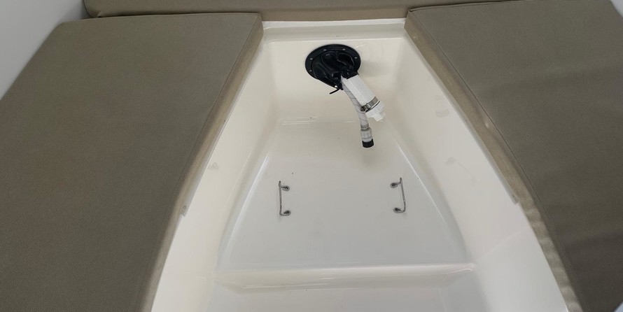 Century 2300 Walk-Around