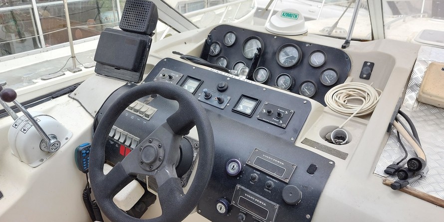 Colvic sun cruiser flybridge