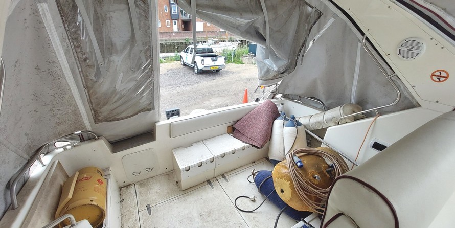 Colvic sun cruiser flybridge