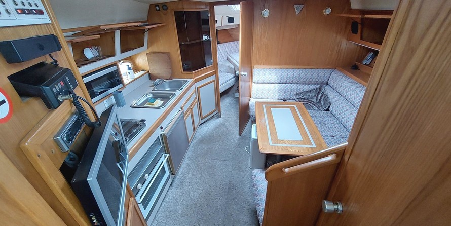 Colvic sun cruiser flybridge