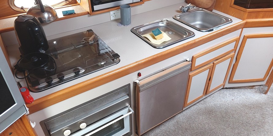 Colvic sun cruiser flybridge