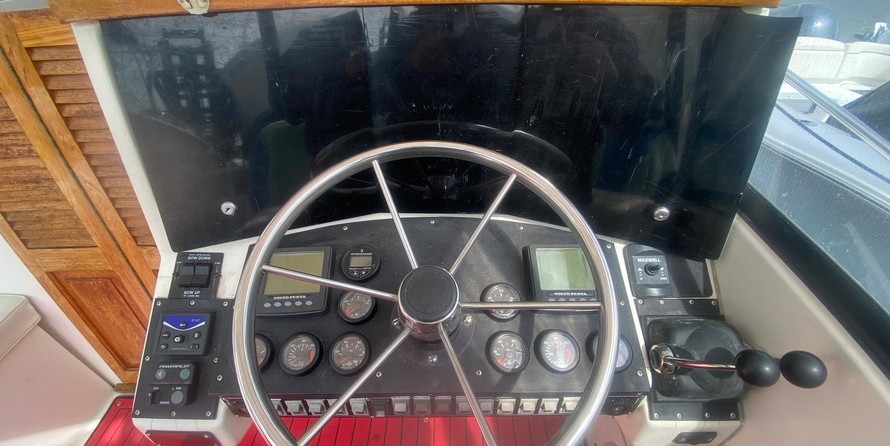 Rampage 31 Sportfisher