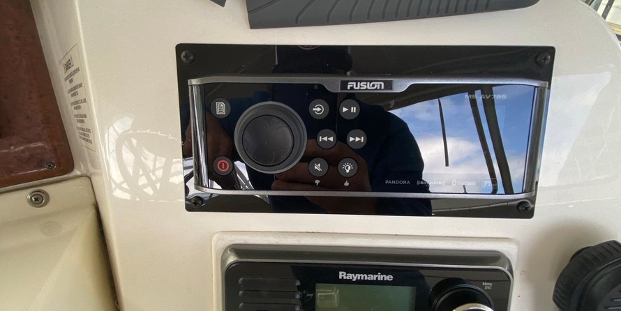 Silverton 35 Motor Yacht