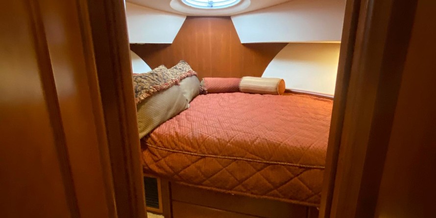 Silverton 35 Motor Yacht