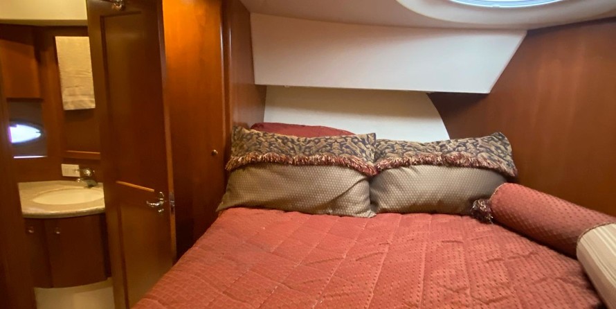 Silverton 35 Motor Yacht