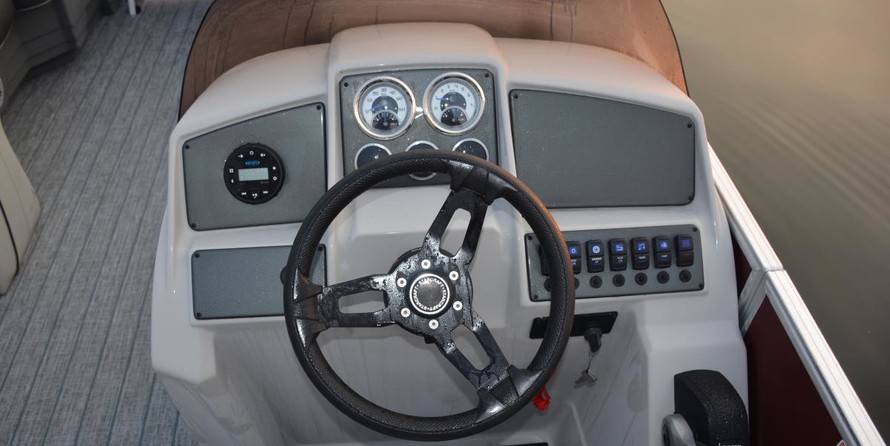 Starcraft Marine EX 22 R