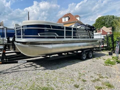 Starcraft Marine EX 22 R