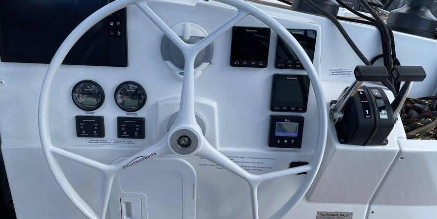 Fountaine Pajot Isla 40