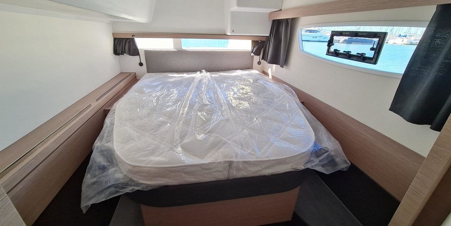 Fountaine Pajot Isla 40