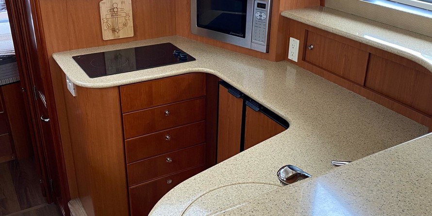 Silverton 38 Sport Bridge