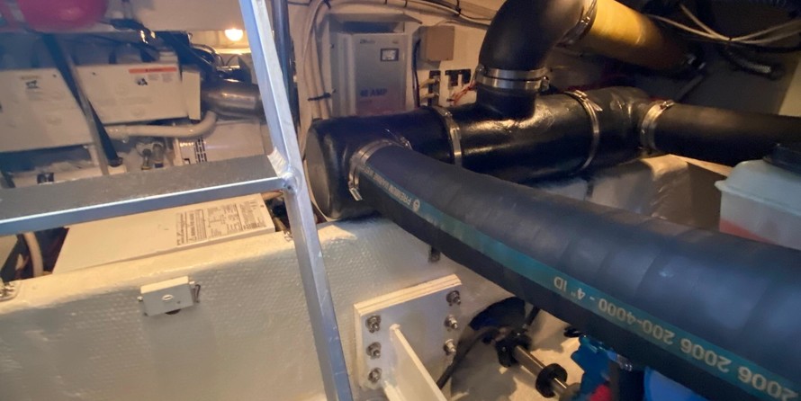 Silverton 38 Sport Bridge