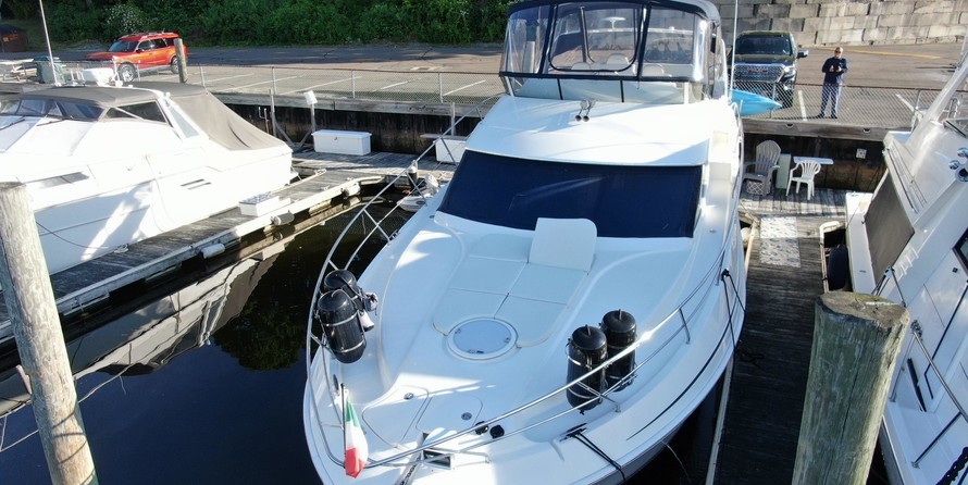 Silverton 38 Sport Bridge