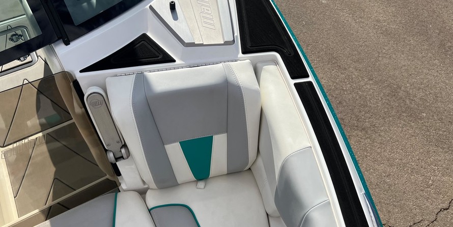 Malibu Wakesetter 23 LSV