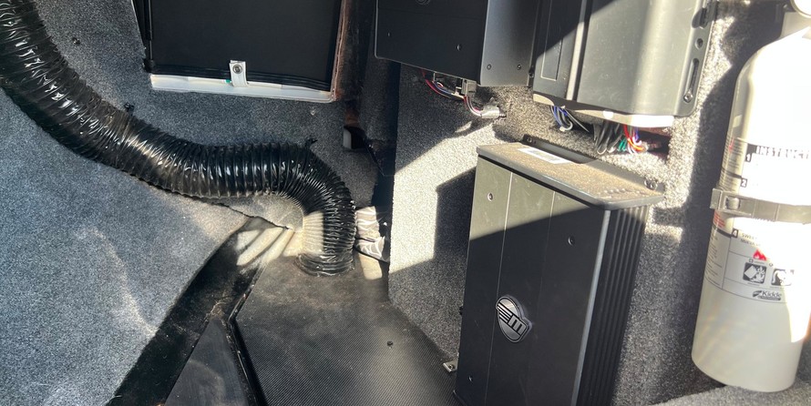 Malibu Wakesetter 23 LSV