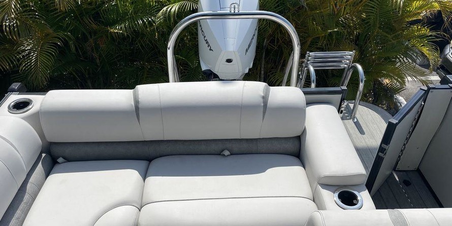 Avalon catalina 25 rf