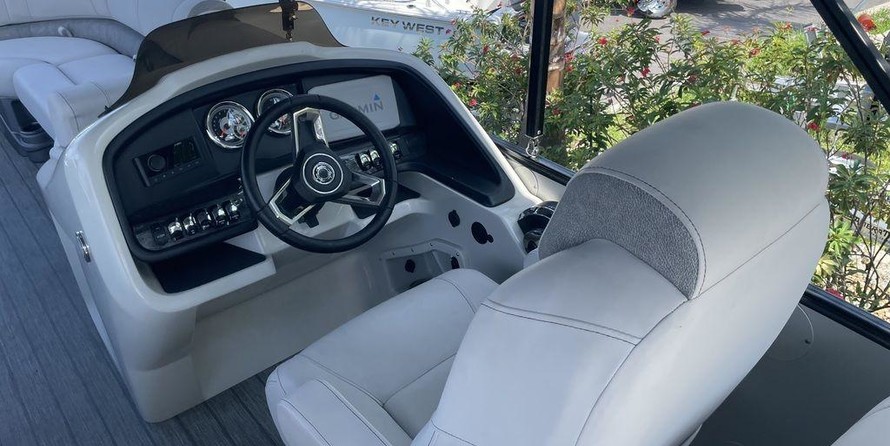 Avalon catalina 25 rf