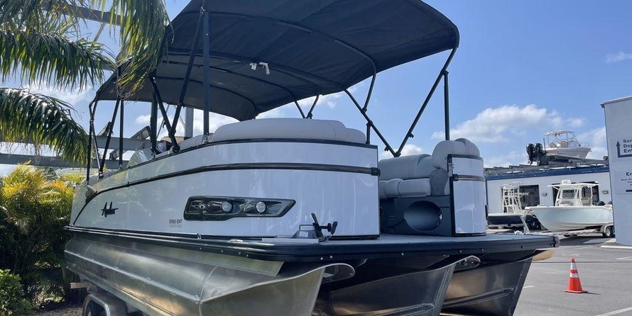 Avalon catalina 25 rf