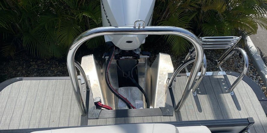 Avalon catalina 25 rf