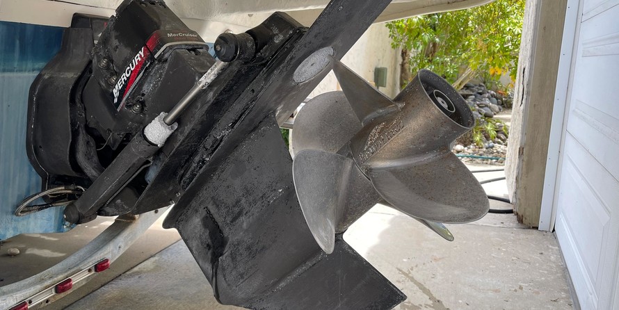 Sea ray 225 weekender