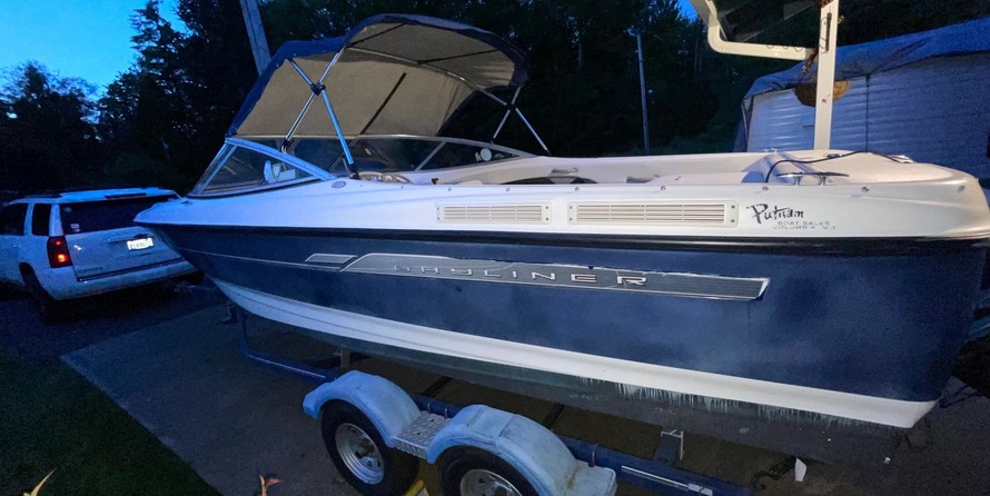 Bayliner 215 Classic