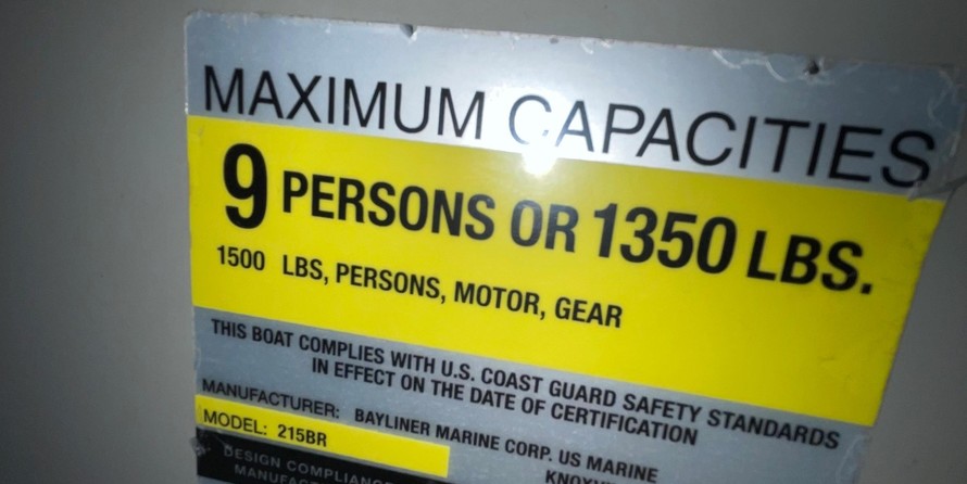 Bayliner 215 Classic