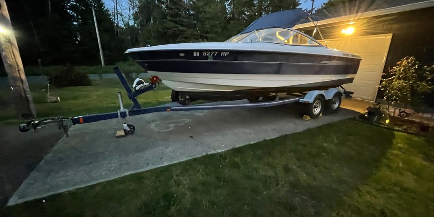 Bayliner 215 Classic
