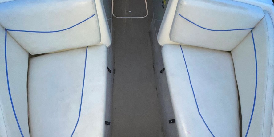 Bayliner 215 Classic