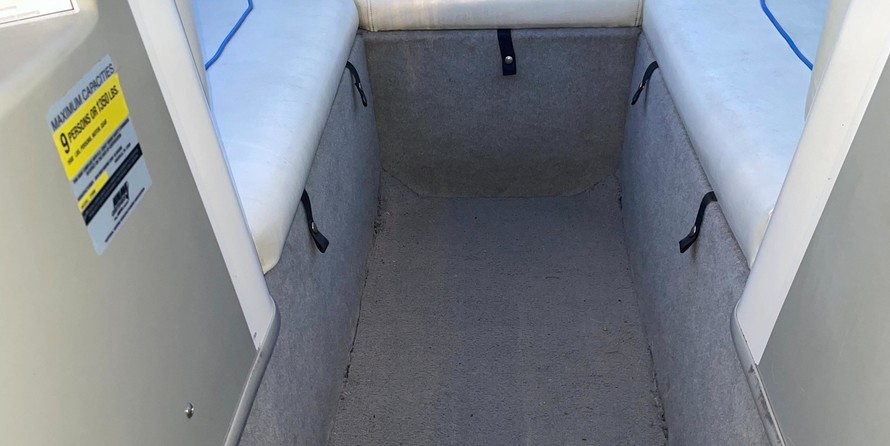 Bayliner 215 Classic