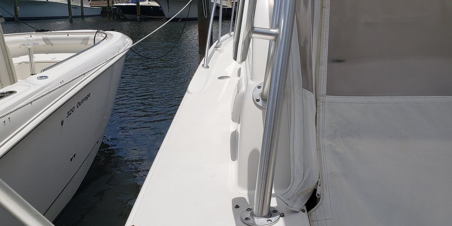 Tiara Yachts 3000 Open