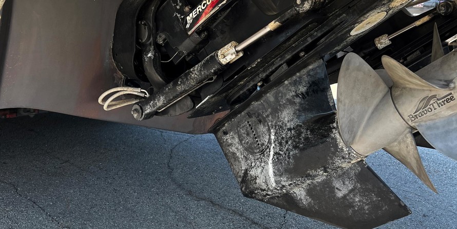 Chaparral 330 Signature